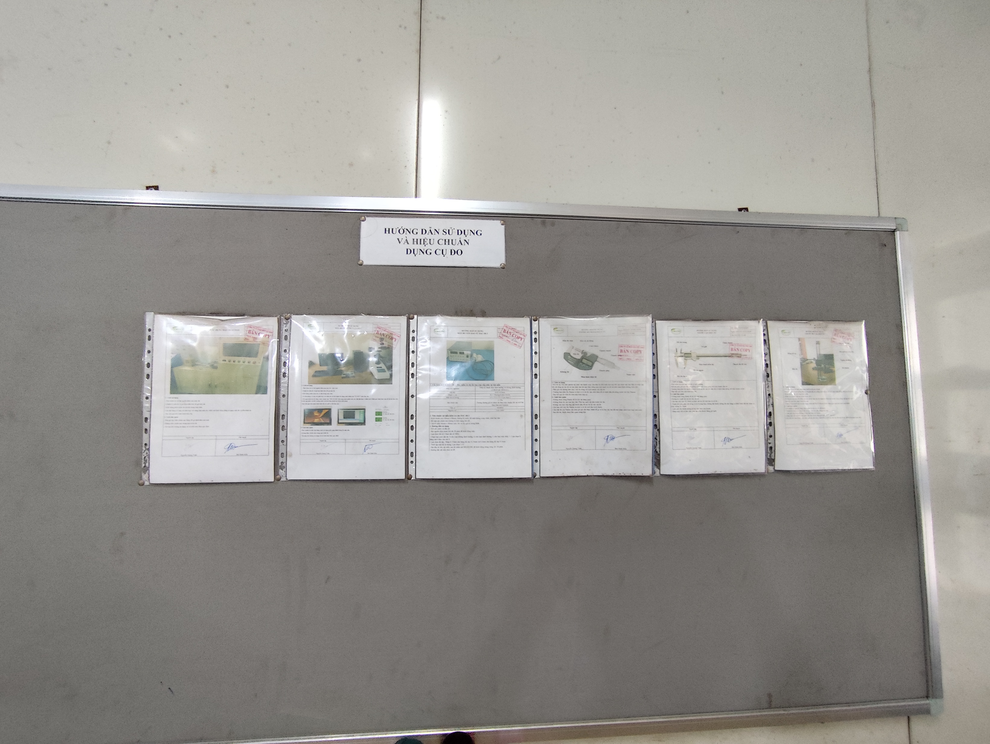 Inspection equipment instruction board.jpg